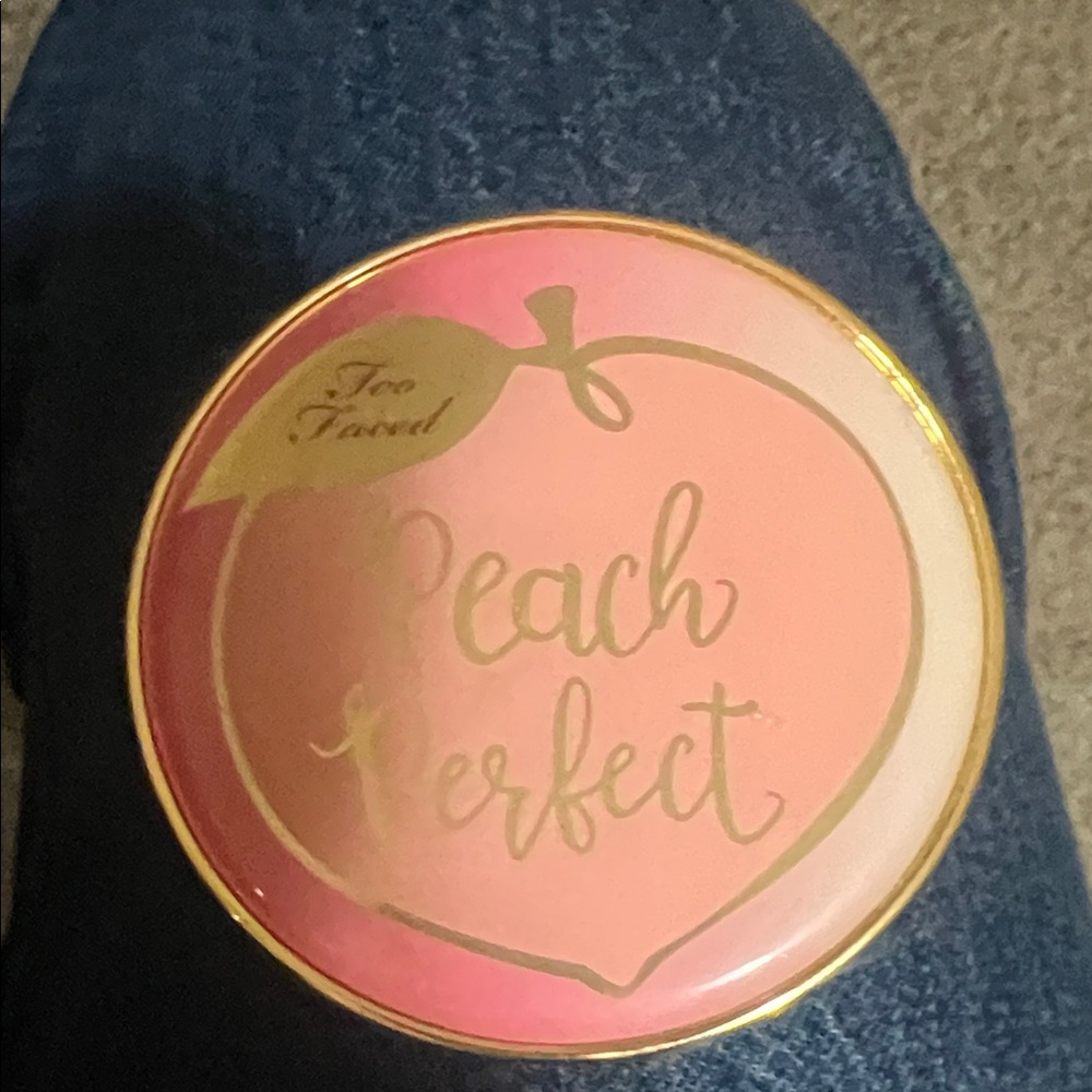 Too Faced Peach Perfect in Pink and Gold